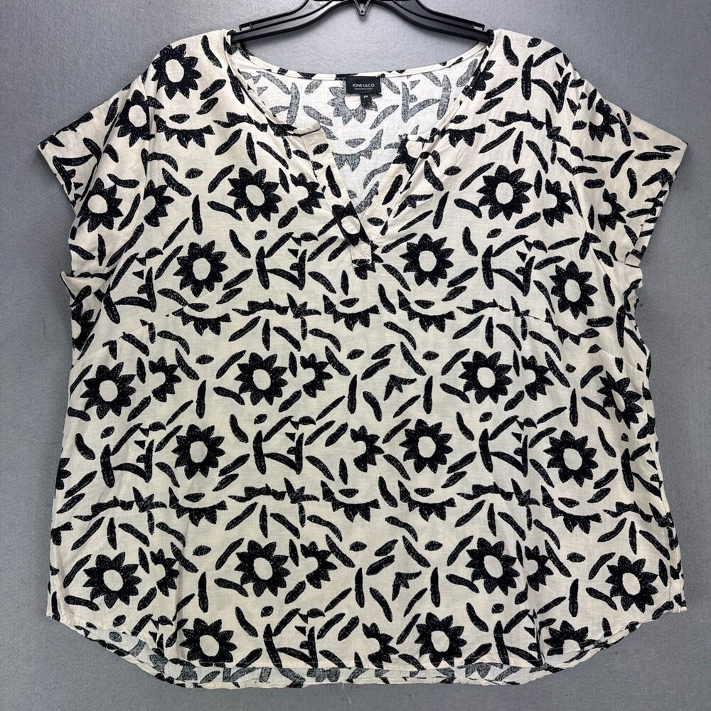 Jones & Co Top 2X Plus Black & Cream Floral Linen Classic Coastal Cottagecore